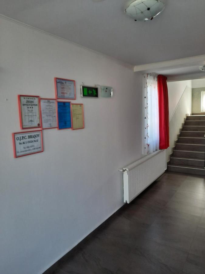 Pensiunea D&D Făgăraş Zewnętrze zdjęcie